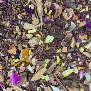 infusion rooibos pomme bio, mélange rooibos avec pomme, saveur rooibos et pomme, infusion bio pomme cannelle, thé rooibos pomme, goût fruité avec rooibos et pomme, infusion gourmande rooibos pomme, mélange bio avec pomme et cannelle, infusion raffinée rooibos et pomme, infusion bio aux saveurs de pomme et cannelle, thé bio rooibos pomme, infusion de qualité avec pomme et rooibos, expérience gustative rooibos pomme, infusion délicieuse avec pomme et rooibos, rooibos bio aux arômes de pomme, thé aromatique avec rooibos et pomme