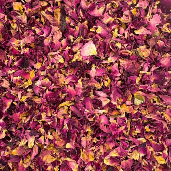 Pétales de rose pétales de roses séchées, pétales de rose en vrac, pétales de rose bio, pétales de rose comestibles, pétales de rose parfumés, pétales de rose naturels, pétales de rose pour infusion, pétales de rose pour thé, fleurs de rose séchées, pétales de rose pour cosmétique, pétales de rose pour pot-pourri, pétales de rose pour cuisine, pétales de rose décoratifs, pétales de rose pour tisane, pétales de rose alimentaires, pétales de rose en gros, pétales de rose pour mariage, pétales de rose pour savon, pétales de rose pour herboristerie.