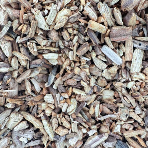 bois de palo santo, palo santo en copeaux, copeaux de palo santo, Bursera graveolens, bois sacré, bois saint, encens naturel, fumigation palo santo, purification énergétique, bois aromatique, encens amérindien, herboristerie, bienfaits palo santo, rituel purification, parfum spirituel, purification lieu, encens sans additif, encens traditionnel
