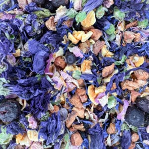 infusion fleurie, infusion fruitée, infusion bleue, infusion violette, infusion magique, infusion changeante, fleurs bleues, infusion visuelle